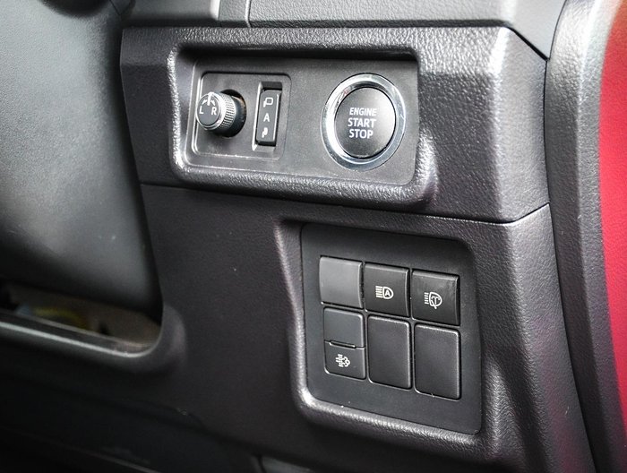 2023 Toyota Landcruiser Prado GXL