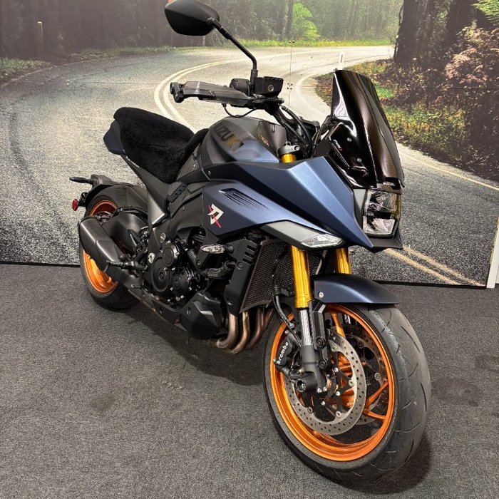 2023 Suzuki GSX-S1000 Blue