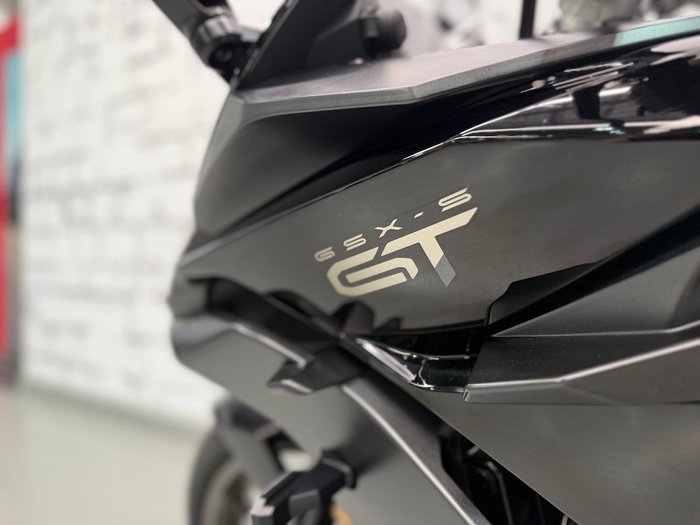 2024 Suzuki GSX-S1000 Panorama GT GSX-S Black