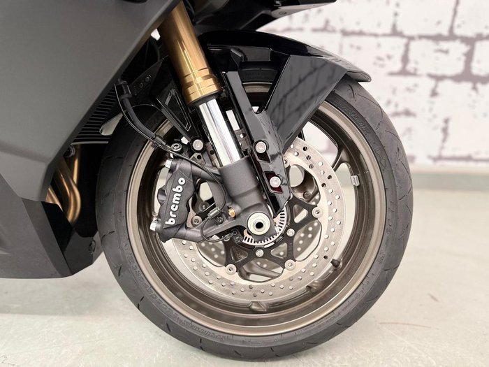 2024 Suzuki GSX-S1000 Panorama GT GSX-S Black
