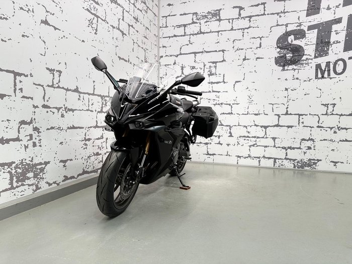 2024 Suzuki GSX-S1000 Panorama GT GSX-S Black