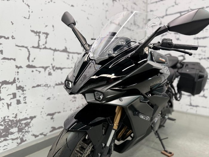 2024 Suzuki GSX-S1000 Panorama GT GSX-S Black