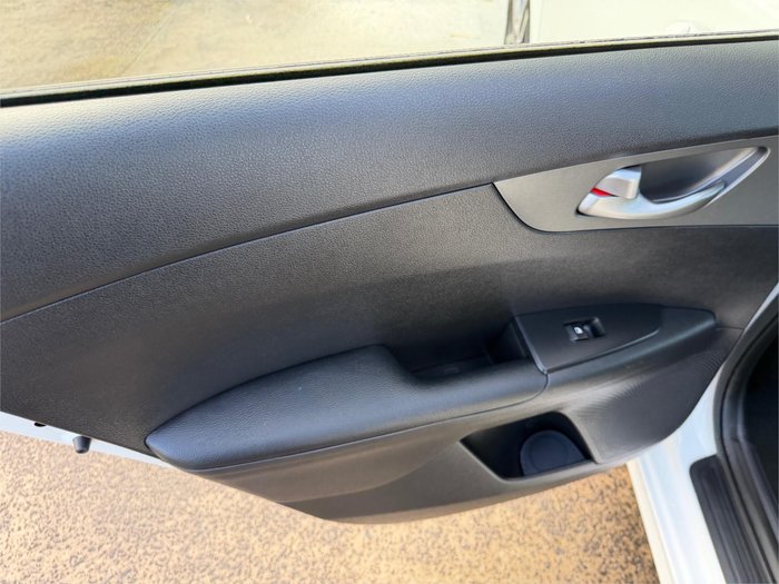 2018 KIA CERATO SPORT NAV
