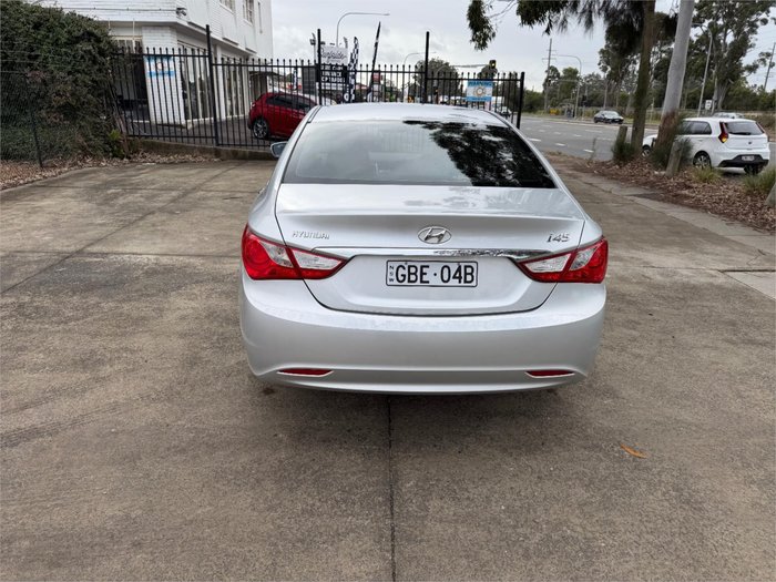 2011 HYUNDAI i45 ACTIVE