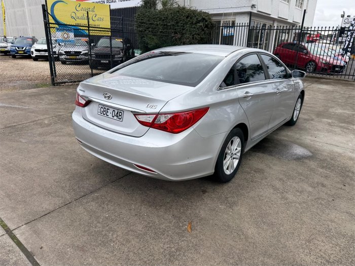 2011 HYUNDAI i45 ACTIVE