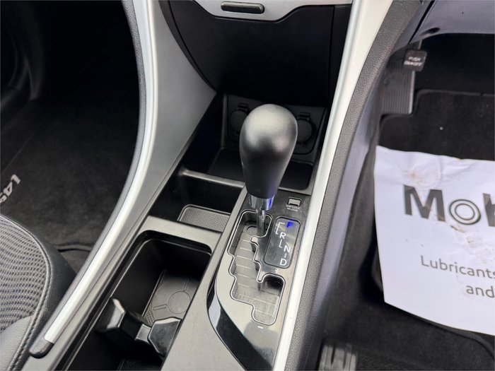2011 HYUNDAI i45 ACTIVE