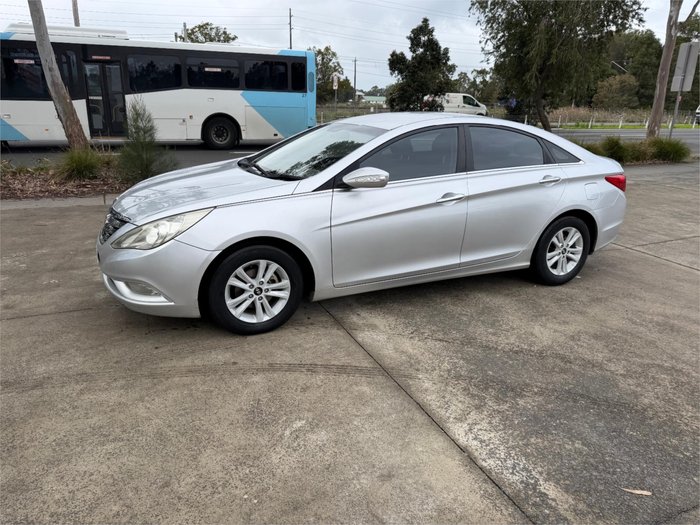 2011 HYUNDAI i45 ACTIVE