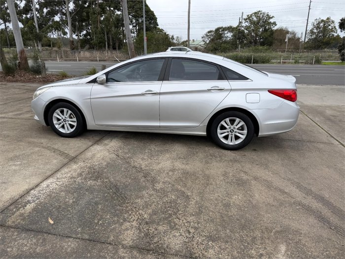2011 HYUNDAI i45 ACTIVE