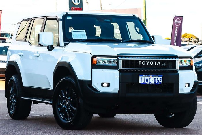 2026 Toyota Landcruiser Prado
