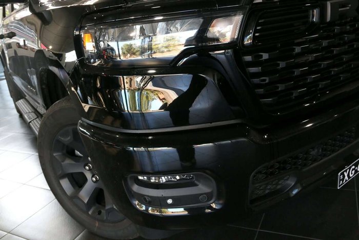 2026 RAM 1500 Express Black Edition Hurricane SO