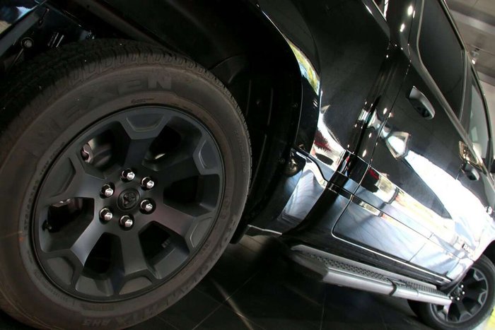 2026 RAM 1500 Express Black Edition Hurricane SO