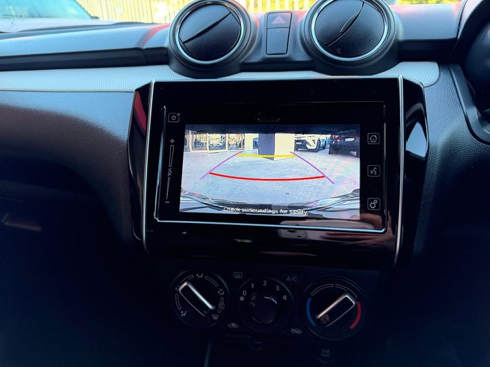 2020 Suzuki Swift GL Navigator