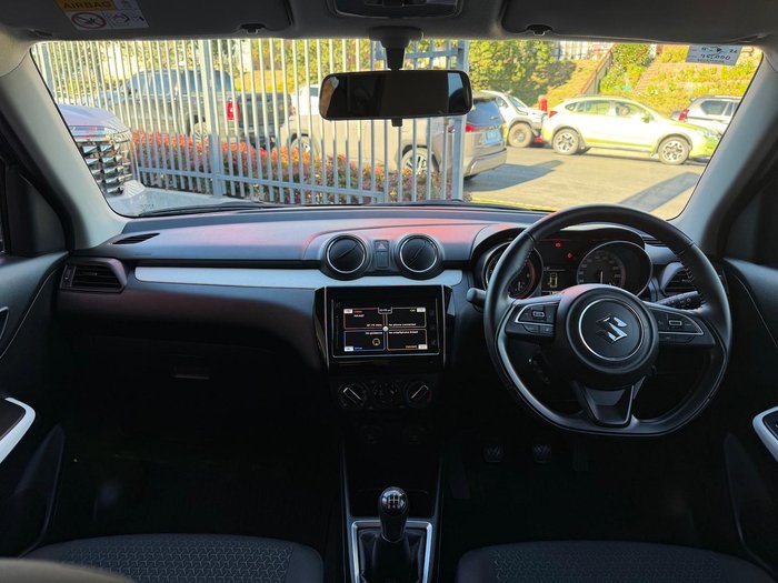 2020 Suzuki Swift GL Navigator