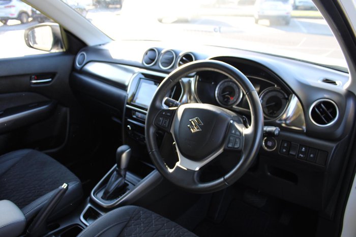 2023 Suzuki Vitara Turbo