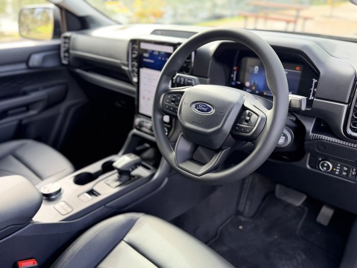 2026 Ford Everest Active