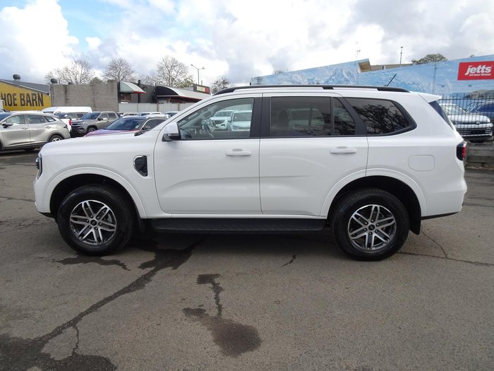 2025 Ford Everest Trend