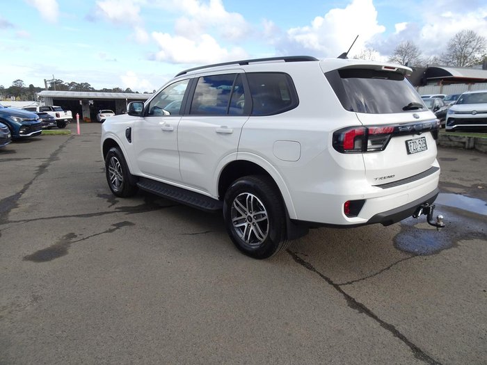 2025 Ford Everest Trend