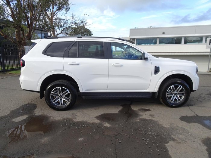 2025 Ford Everest Trend