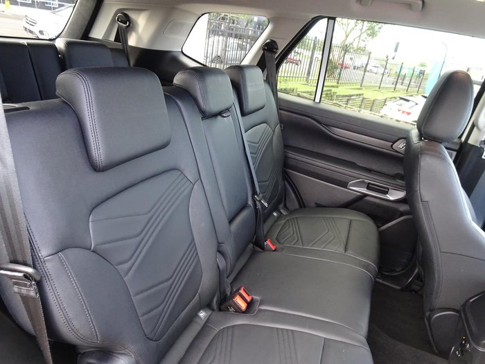 2025 Ford Everest Trend