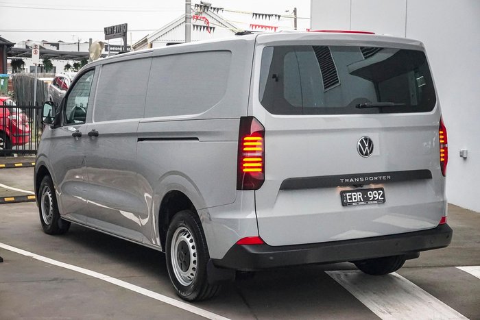 2025 Volkswagen Transporter TDI390