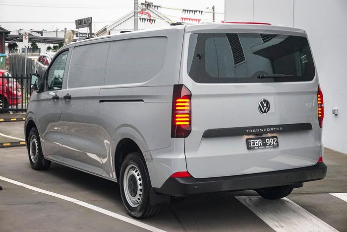 2025 Volkswagen Transporter TDI390