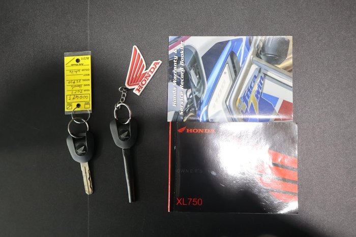 2023 Honda XL750 TRANSALP White