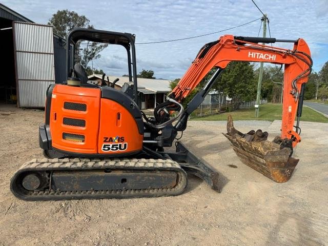 2018 Hitachi Zx55u-5A