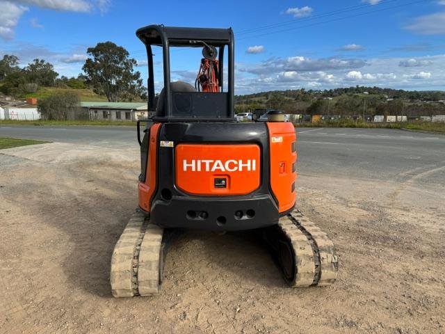 2018 Hitachi Zx55u-5A