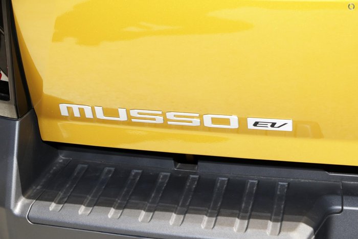 2026 KGM Musso EV AWD O100 MY26 AWD Blazing Gold