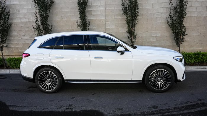 2026 Mercedes-Benz GLC-Class GLC300