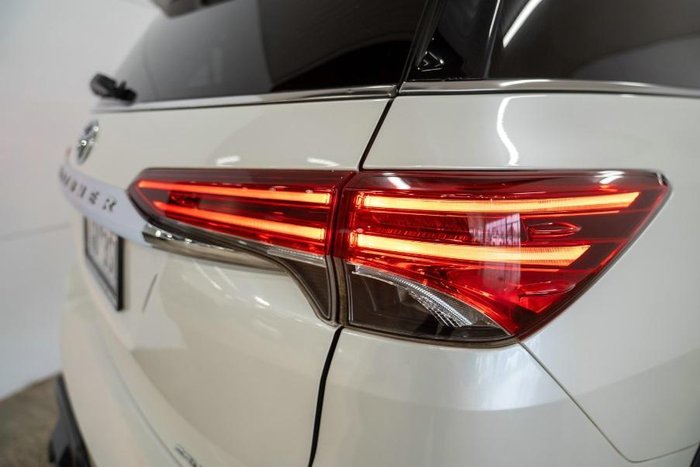 2015 Toyota Fortuner Crusade