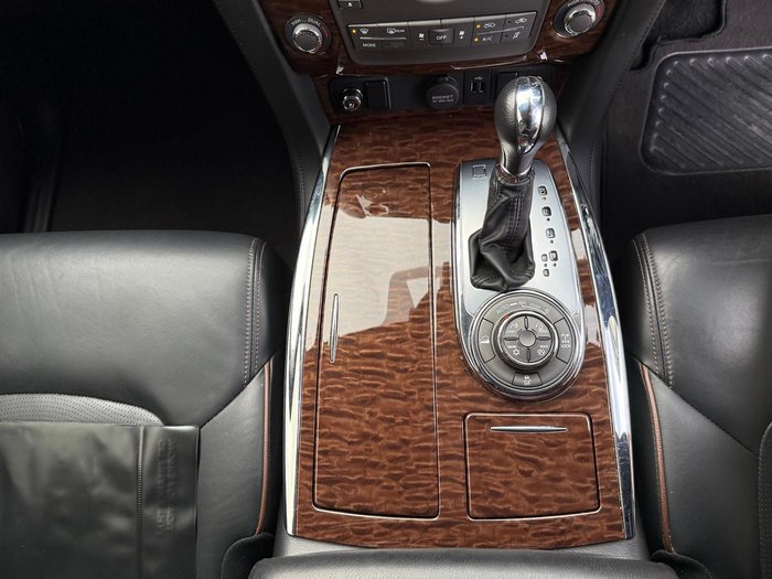 2022 Nissan Patrol Ti-L