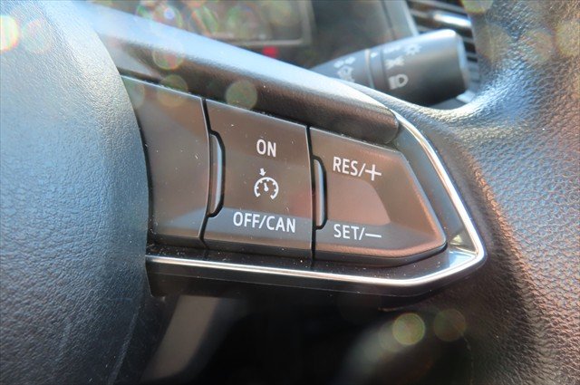2016 Mazda 3 Neo