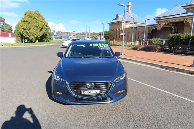 2016 Mazda 3 Neo