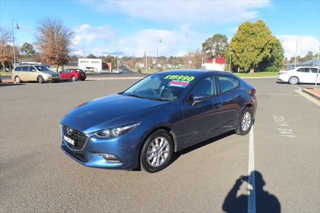 2016 Mazda 3 Neo