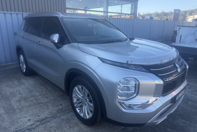 2022 MITSUBISHI OUTLANDER