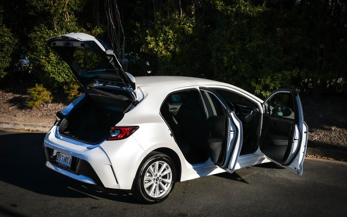 2025 Toyota Corolla Ascent Sport Hybrid