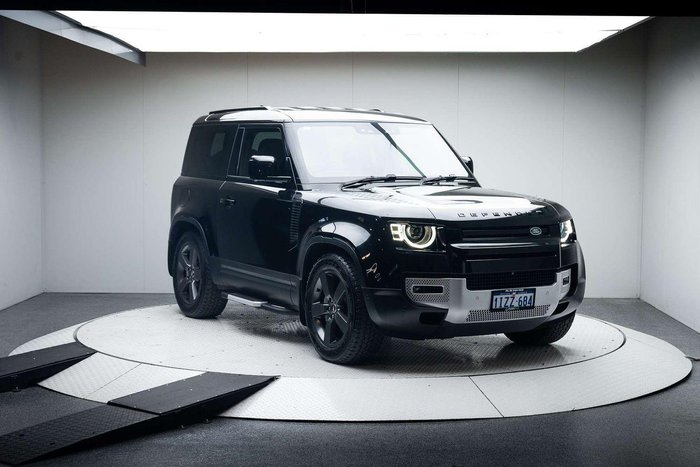 2023 Land Rover Defender 90 P400 SE