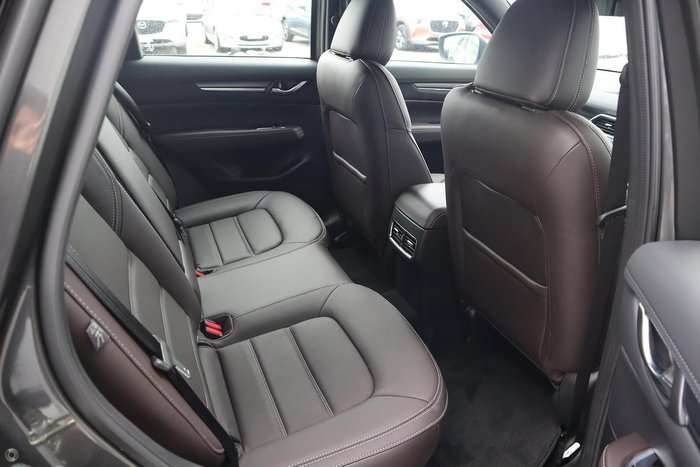 2025 Mazda CX-5 G25 Akera