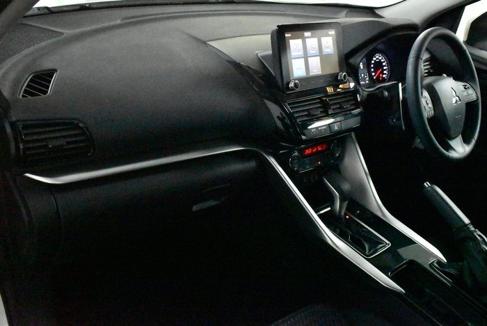 2021 Mitsubishi Eclipse Cross ES