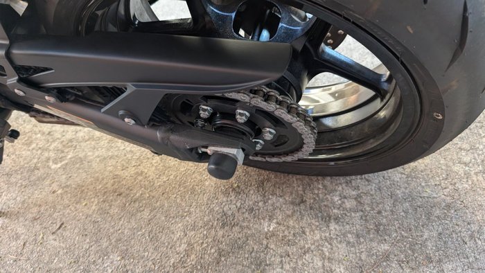 2026 Kawasaki ZR 1100 Black