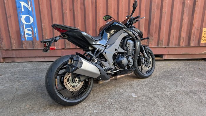2026 Kawasaki ZR 1100 Black
