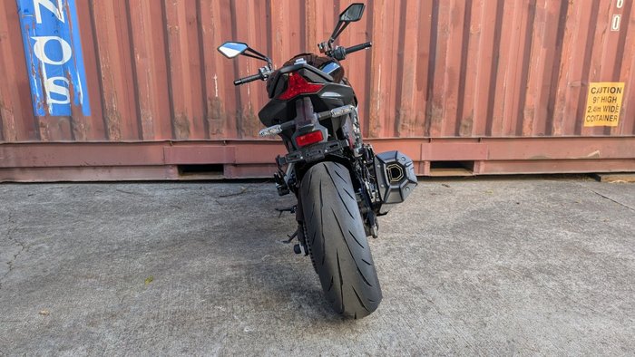 2026 Kawasaki ZR 1100 Black