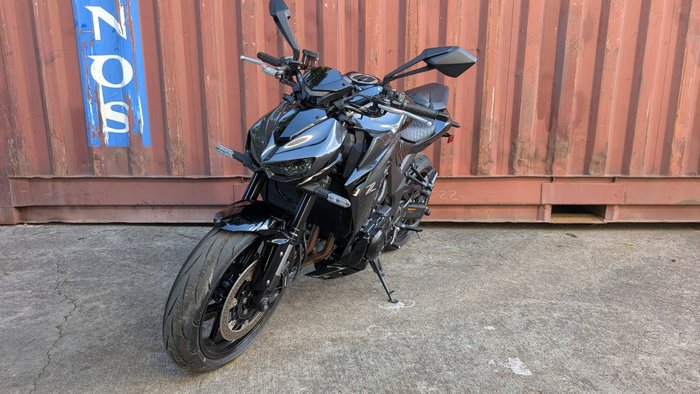 2026 Kawasaki ZR 1100 Black