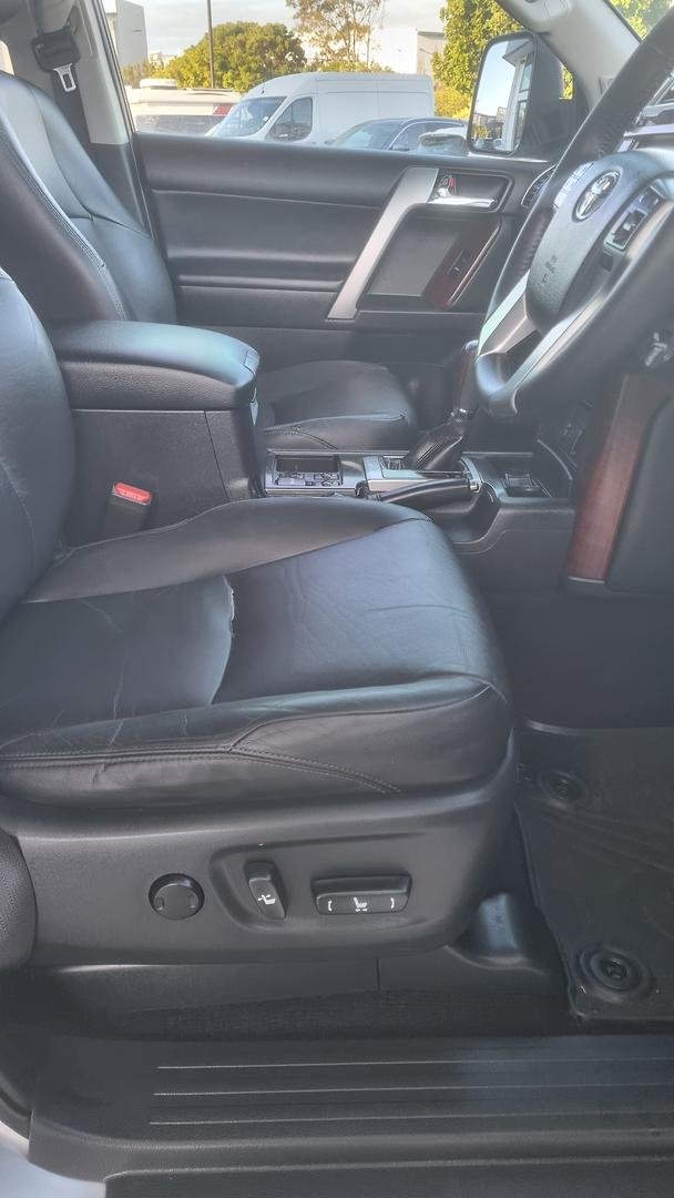 2017 Toyota Landcruiser Prado VX