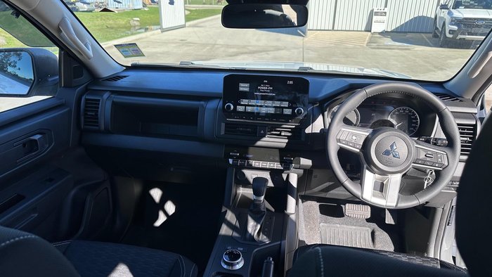 2026 Mitsubishi Triton GLX-R