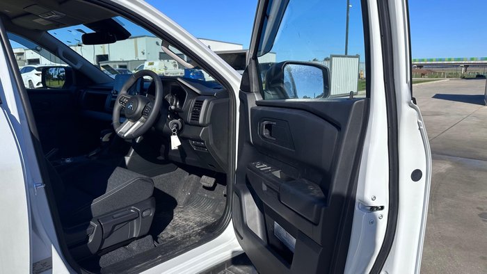 2026 Mitsubishi Triton GLX-R