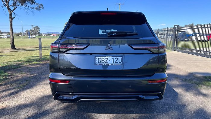2026 Mitsubishi Outlander Black Edition