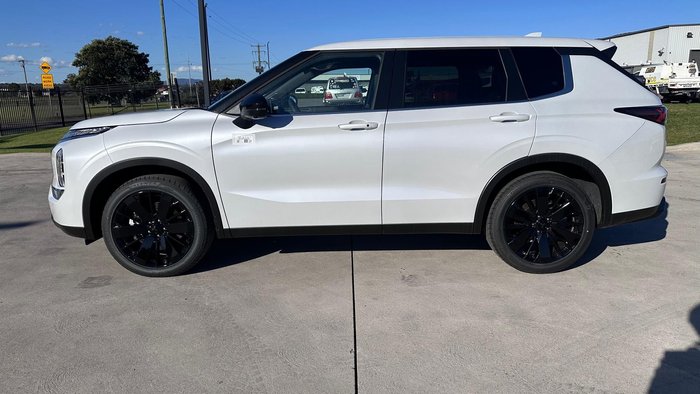 2026 Mitsubishi Outlander Black Edition ZM MY26