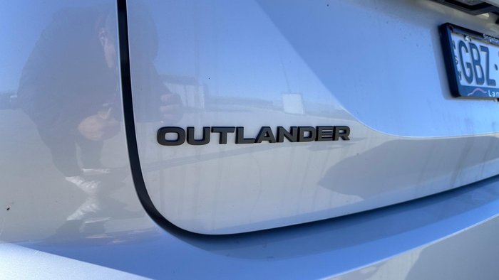 2026 Mitsubishi Outlander Black Edition